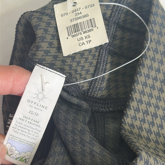 Offline by Aerie Hi Rise Skinny Leggings Houndstooth Womens Size XSmall NWT - Picture 8 of 11